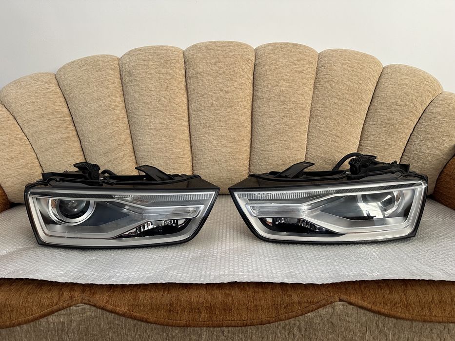 Faruri, Far stanga / Far dreapta Audi Q3 8U Facelift