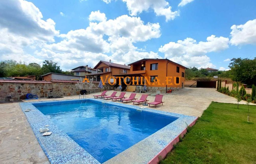 Продава се Къща в с. Близнаци, Област Варна - 288 кв.м за 1320 €/кв.м - Снимка #1