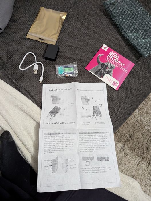 Casca japoneza de copiat cu cutiuta GSM ( raspunde automat ) handsfree