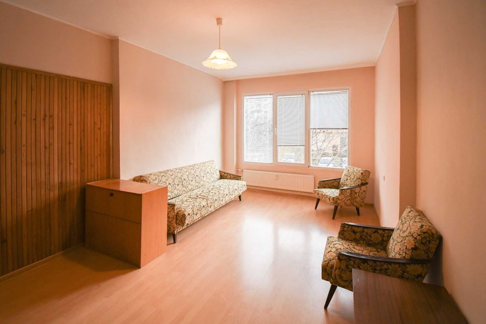 Дава се под наем Двустаен апартамент в София, Дружба 2 - 68 кв.м за 348.84 € - Снимка #1