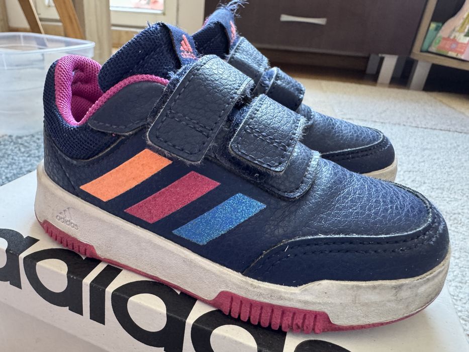 Маратонки Adidas
