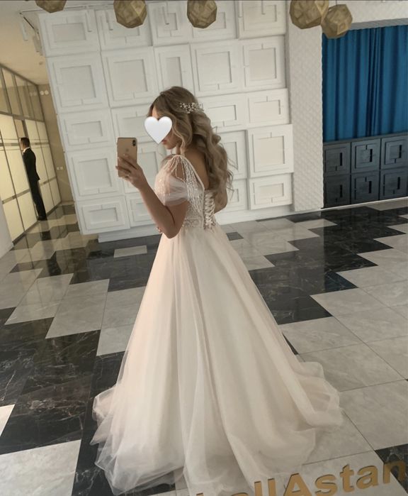 Свадебное платье