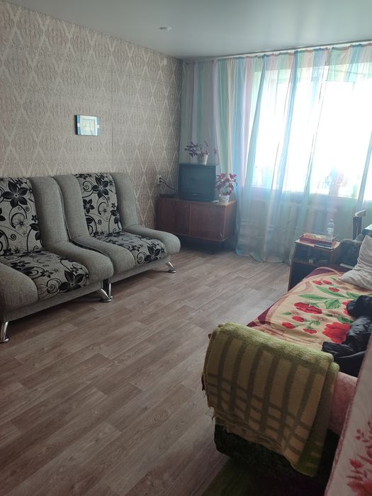 Продам  2 комн квартиру