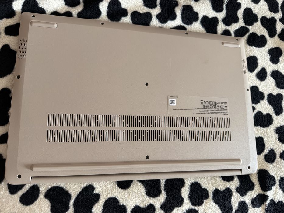 Vand laptop lenovo