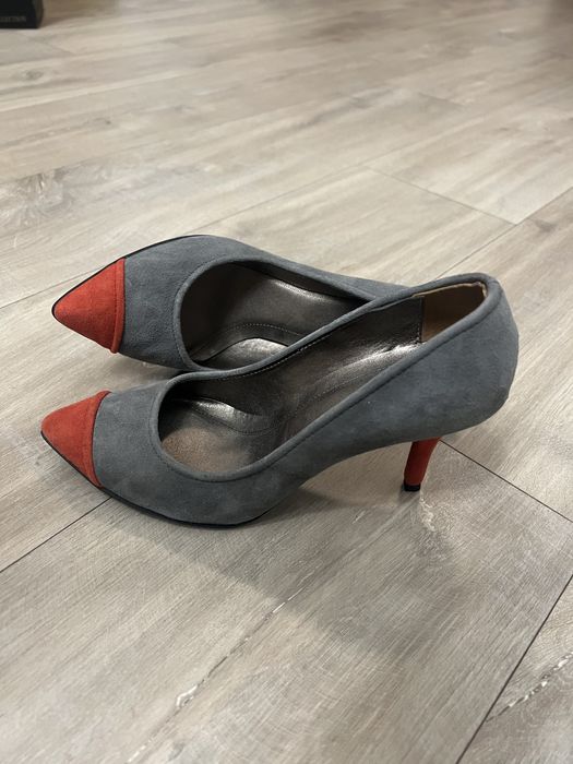 Pantofi stiletto piele intoarsa