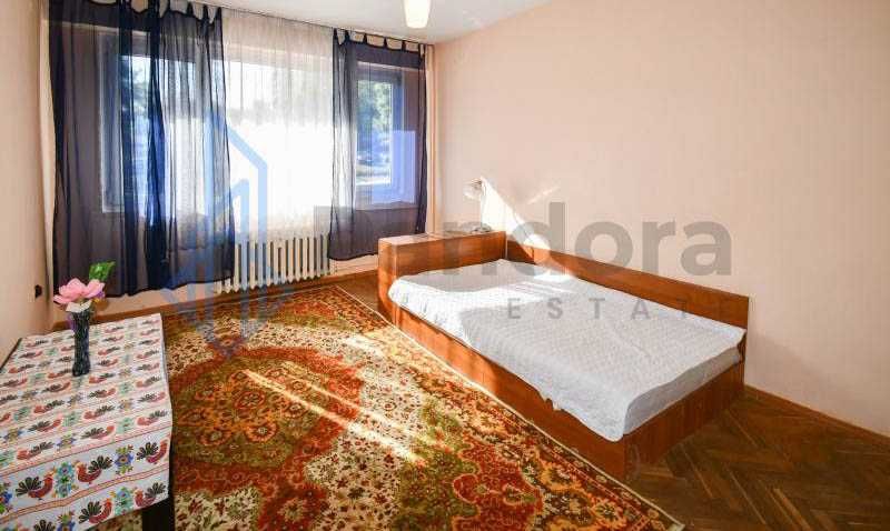 Двустаен апартамент под наем  в кв.  Разсадника