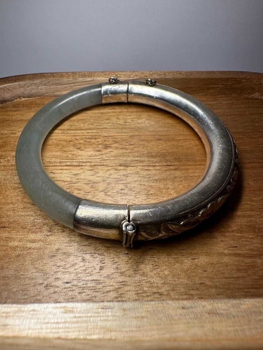 Brățară vintage din argint și jad