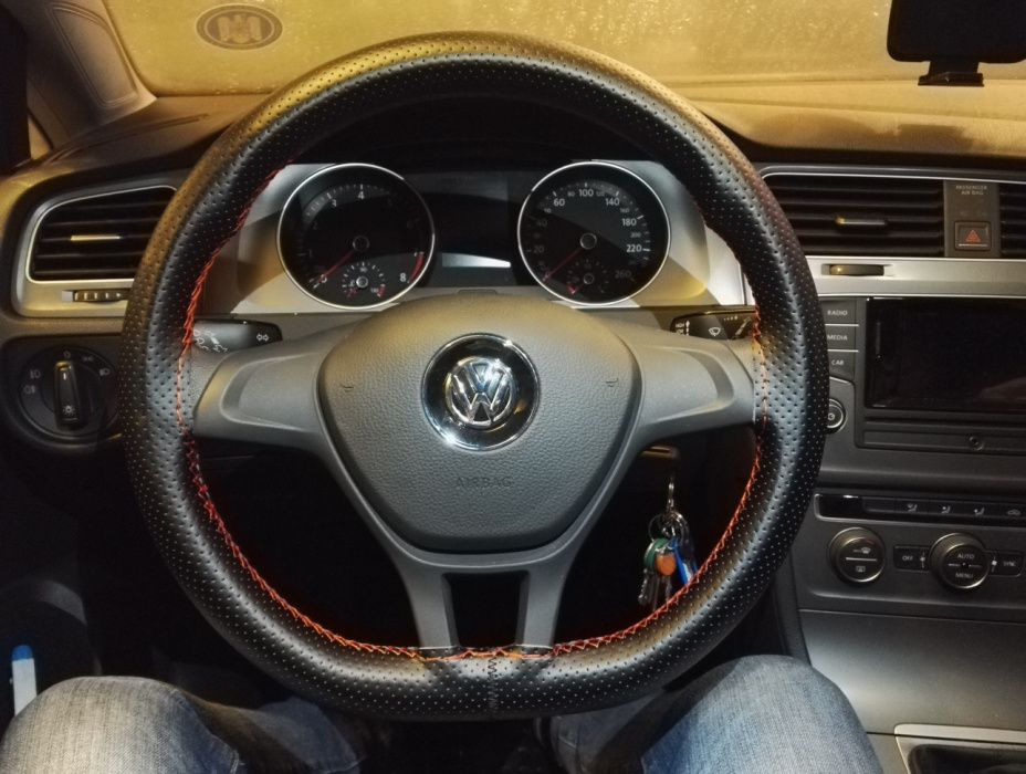 Husa de volan cusuta din piele naturală! Montaj Gratuit!!!