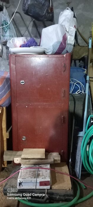 Продам сейф советский