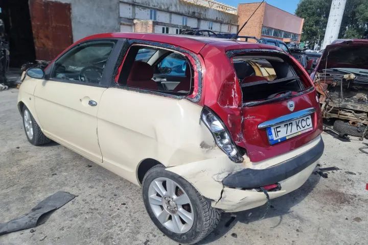 cutie de viteze manuala 5+1 trepte suport tampon kit volanta ambreiaj  Lancia Ypsilon 843, an 2005, motor 1.4 benzina 96cp cod 843a1000 dezmembrez