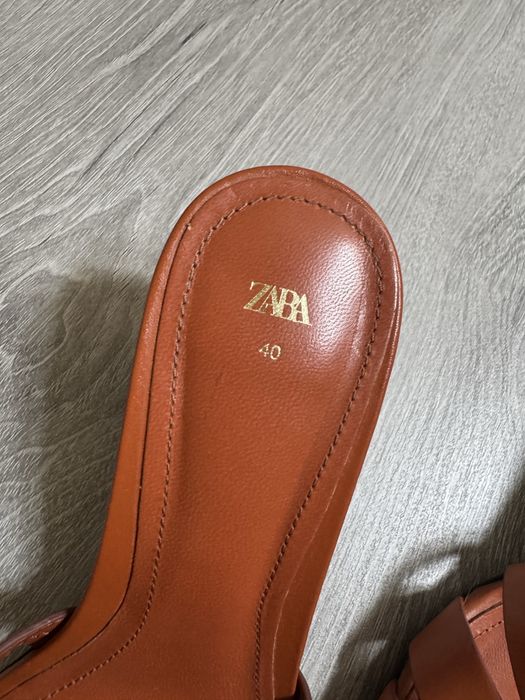 ZARA мюли кожаные