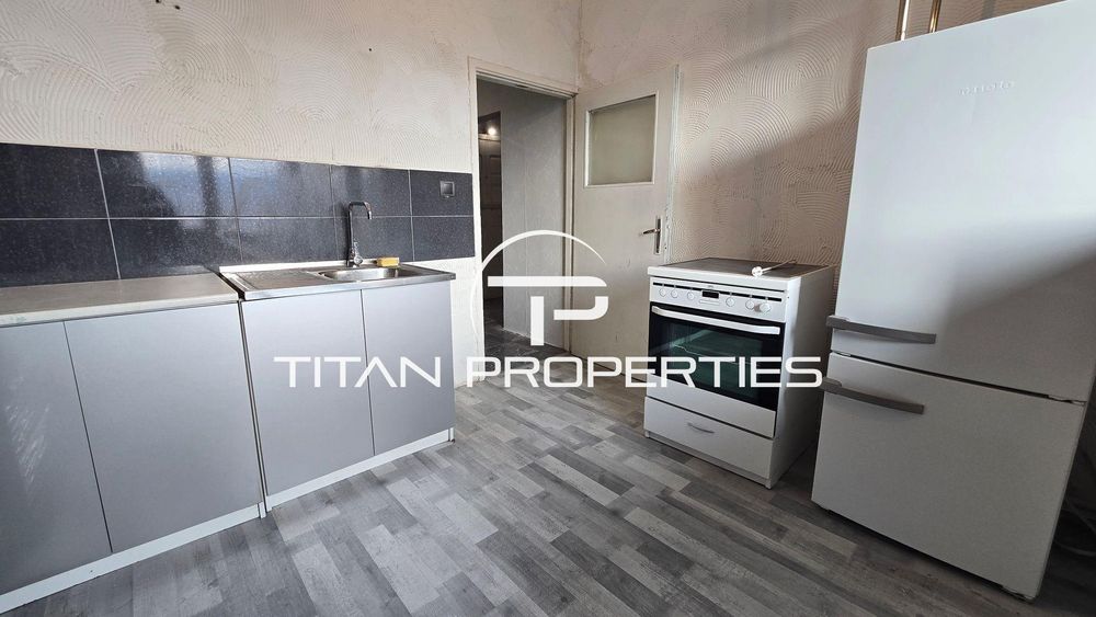 Продава се Двустаен апартамент в Пловдив, Христо Смирненски - 65 кв.м за 863 €/кв.м - Снимка #4