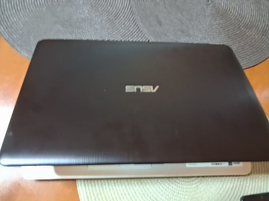 Asus I3 X541U Impecabil