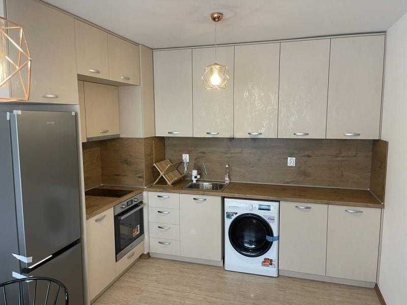 Дава се под наем Двустаен апартамент в Бургас, Възраждане - 65 кв.м за 484.5 € - Снимка #3