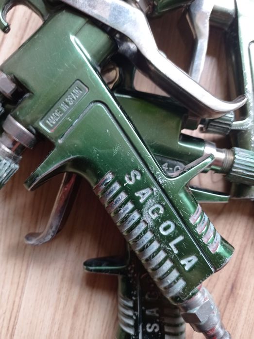 Бояджииски пистолет Sagola 444G с дюзи 1,8 мм. без казанчета