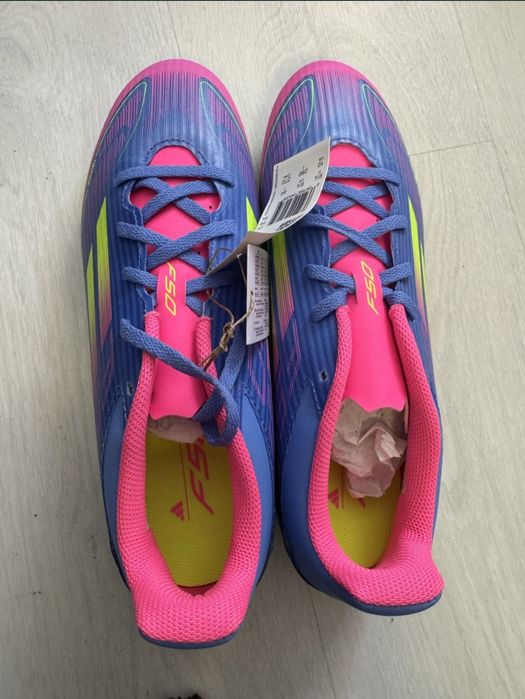 Adidas Бутонки F50 Club 44