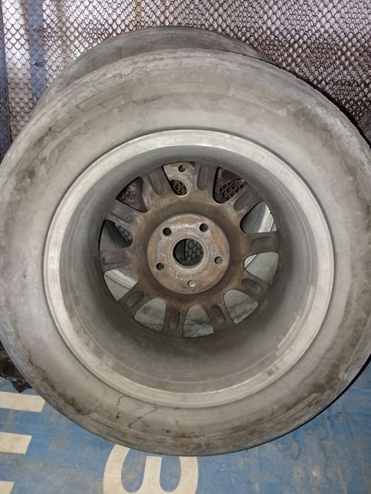 Диск ауди ромашка R15