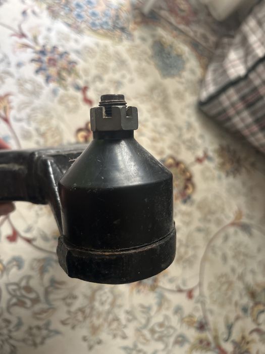 Рычаг нижний левый от Prado 150