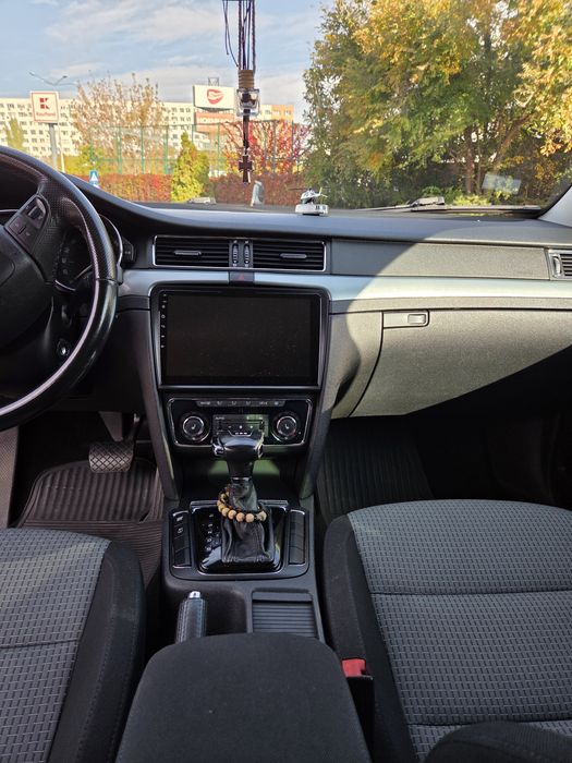 Vând skoda superb 2