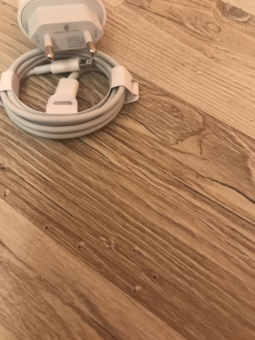 Оригинално зарядно за Iphone 11/12/13/14/15/16/17