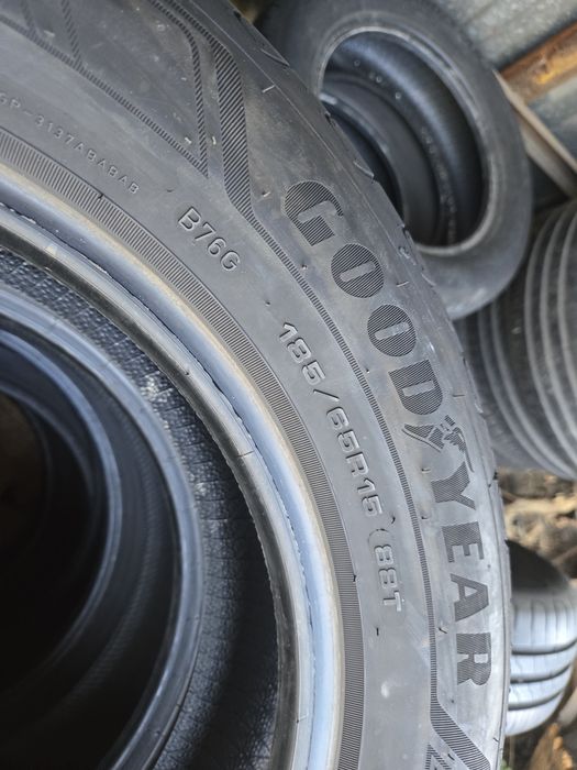 4бр. 185 65 15 Goodyear летни.