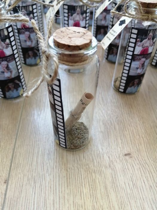 Подаръчета за гости в шишенца