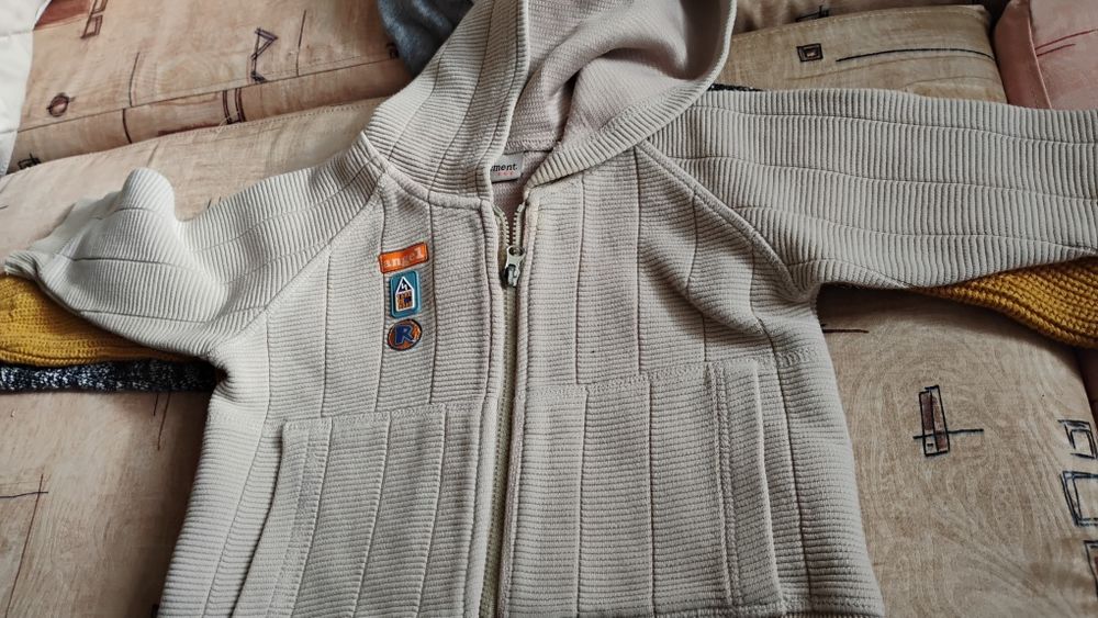 Лот запазени дрешки 80-86