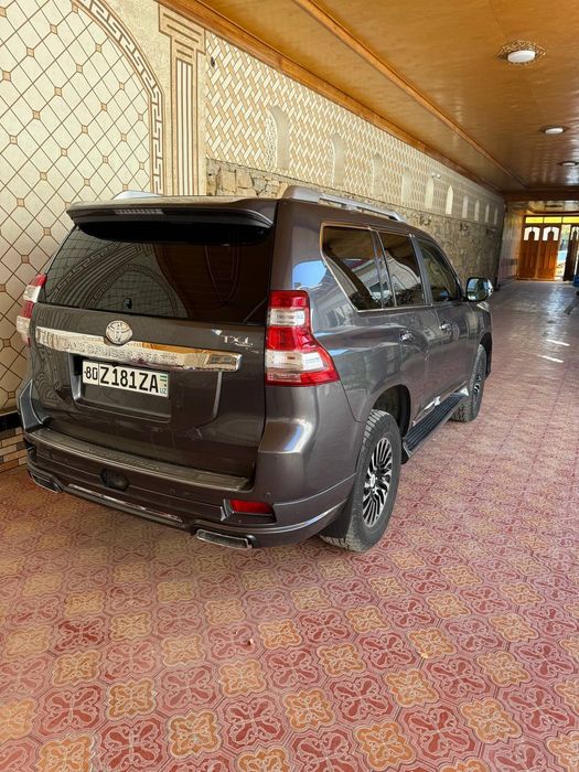 Tayota land cruiser Prado150 srochno sotiladi