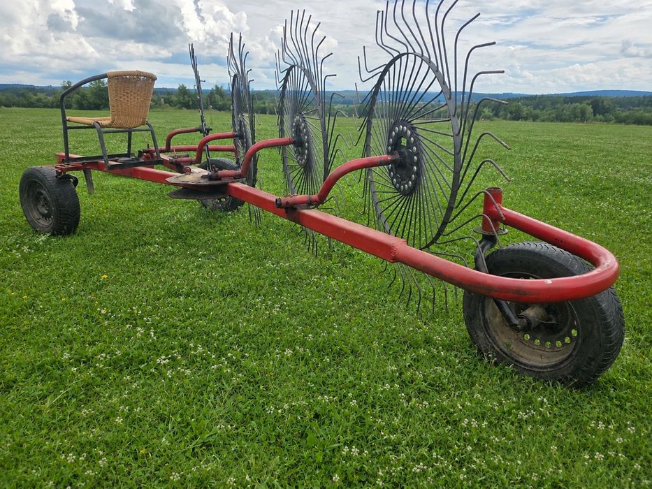 Grebla fan tip soare cu 4 sori cal / tractor