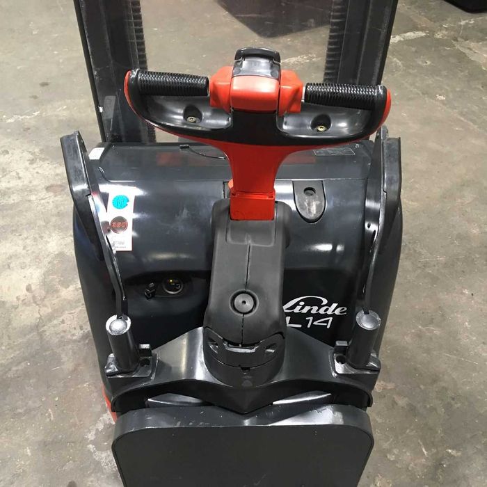 Стакер Linde L14AP -1400 kg.
