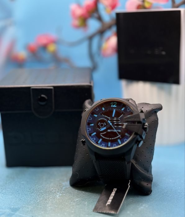 Мъжки часовник DIESEL Mega Chief DZ4548