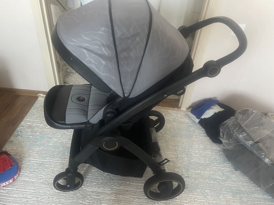 Коляска на продажу