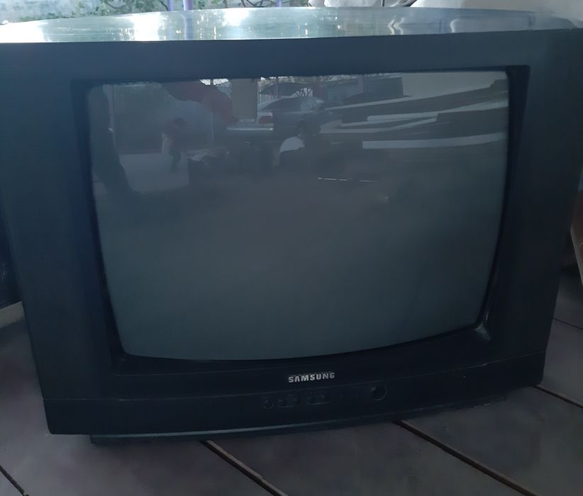 Телевизор Самсунг