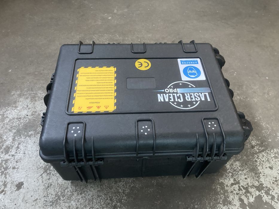 Лазерна машина за почистване : Laser cleaning machine