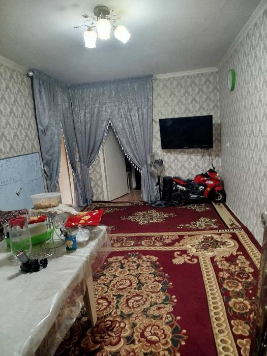 Продаю двухкомнатную квартиру, орентир Гурленский