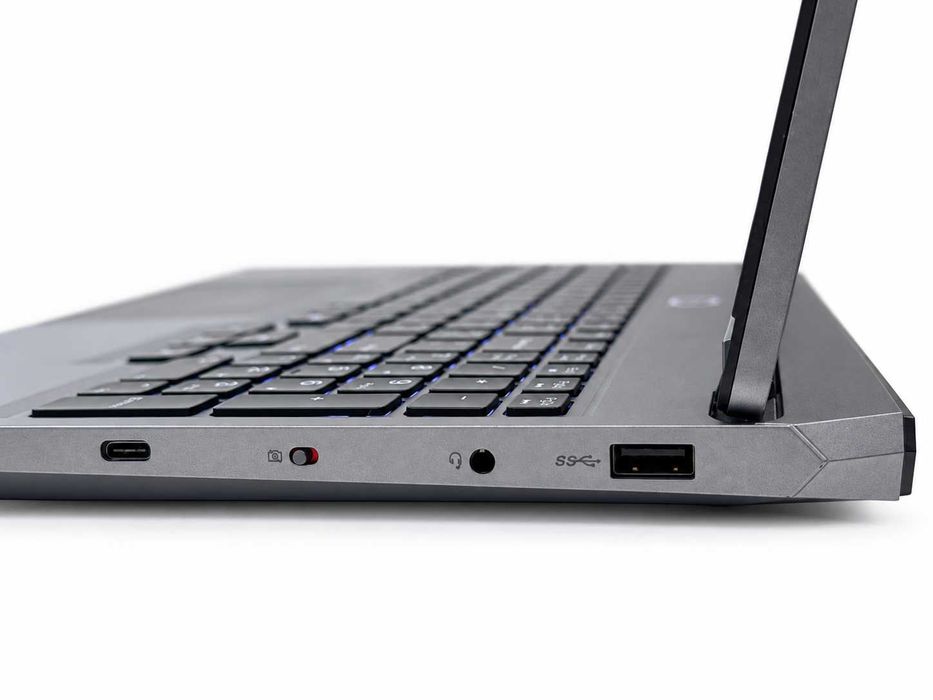 Lenovo LOQ 15ARP9 Gaming 15,6” Ryzen 7 7435HS 24GB RAM 1TB SSD RTX 4060 8GB Garanție 12 Luni
