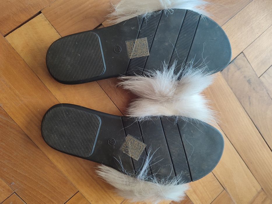 Дамски чехли с пух