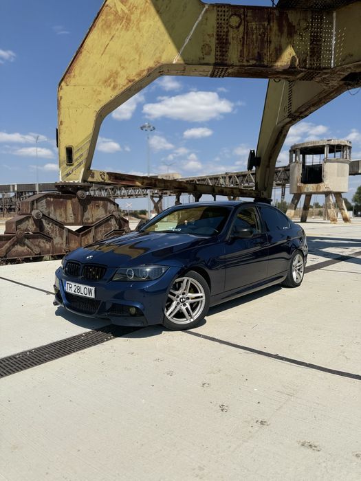 BMW 3 Series 2010