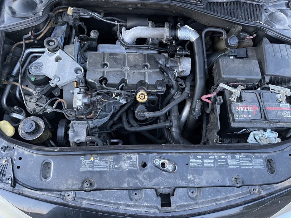 Renault Laguna 1.9 DCi на части / Рено Лагуна 1.9 дци на части