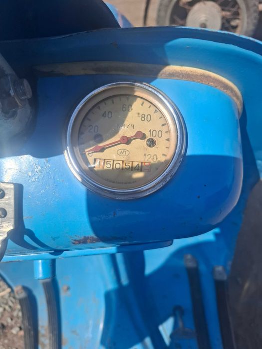 Продам моторолер электроника