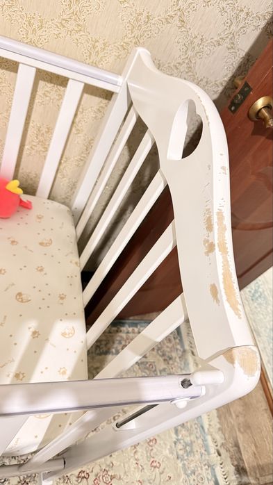 Детская кроватка