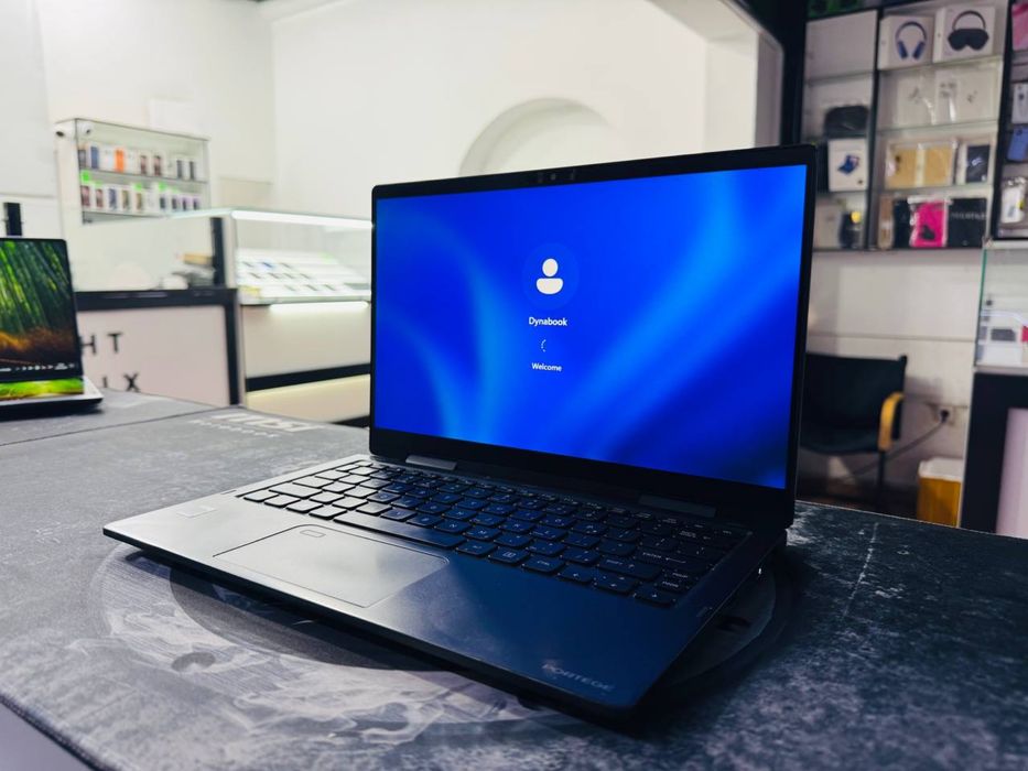 X360 Dynabook Core i5-11gen 8/256GB