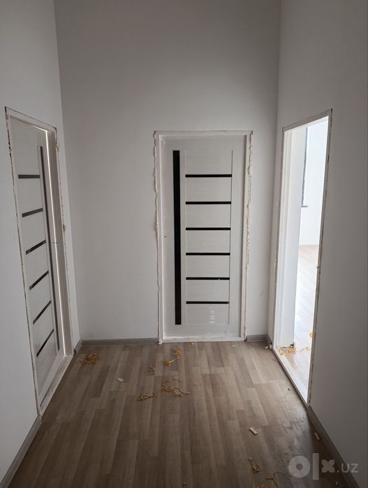 Toshkent tumani Keles 8 etaj 3 xonali uy sotiladi