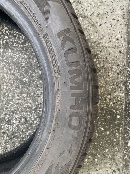 Зимни гуми Kumho 205/55/16 като нови