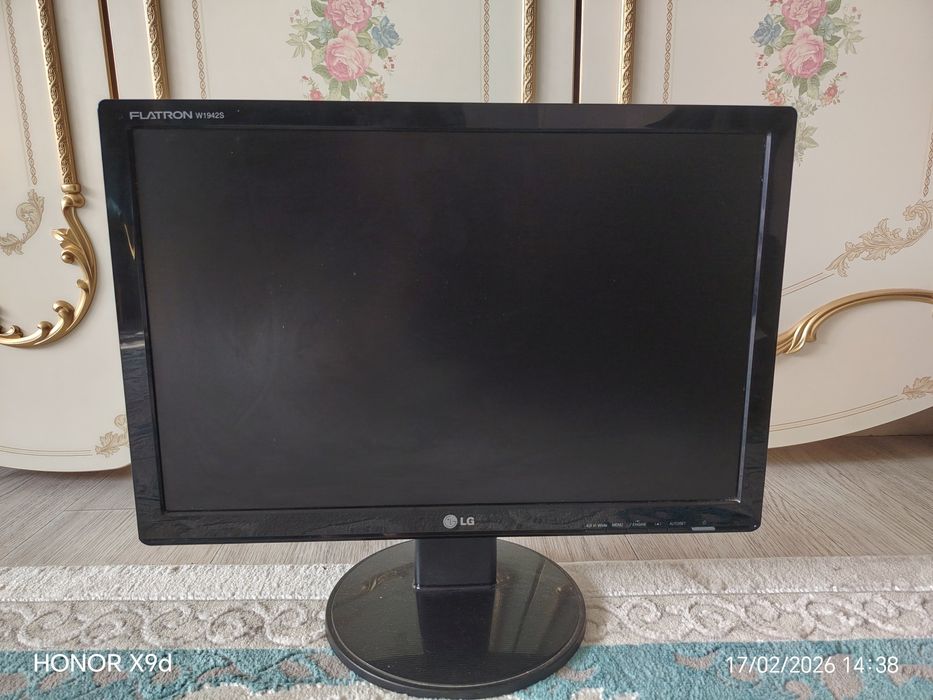 Продам Монитор..