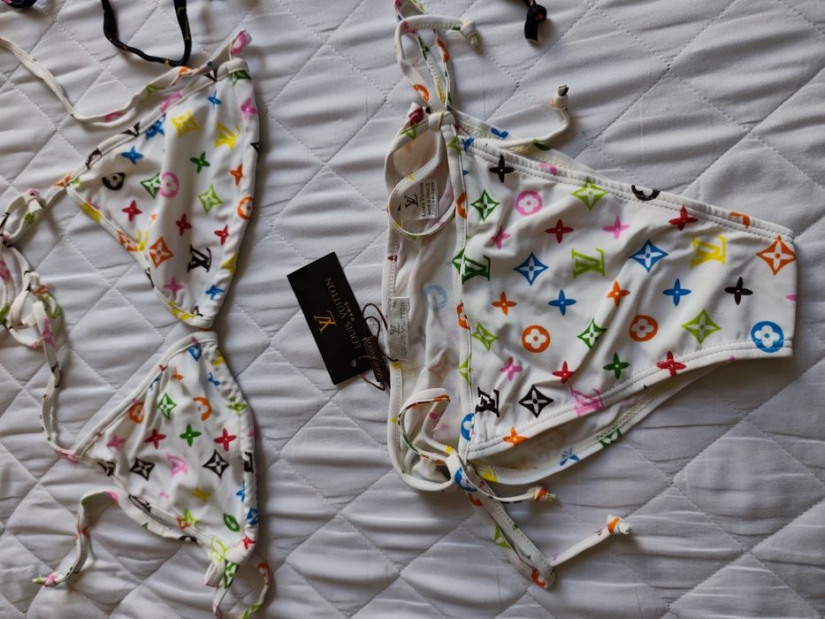 Costume de baie  LV , din două piese,mărimea M  noi