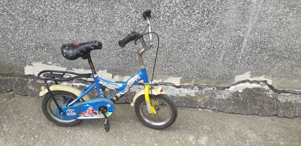 Детско колело  с нормални следи от употреба