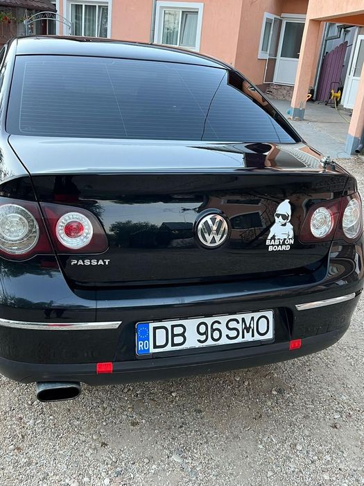 Vând Vw Passat B6 1.9