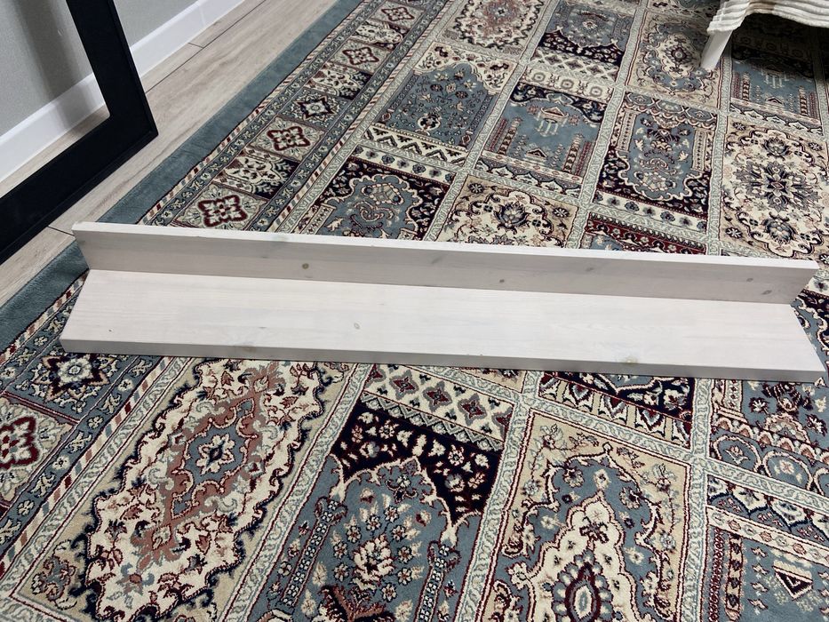 Продаю, рамку для зеркал, и полку