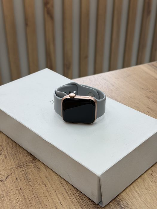 Apple Watch SE 40 mm | iStatus